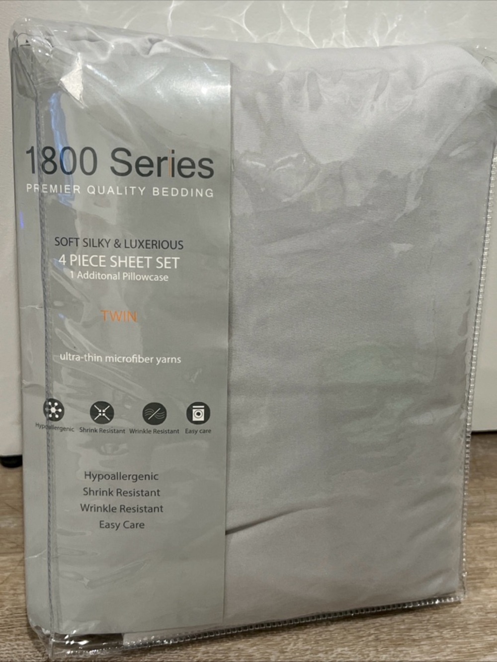 1800 Series Premier Quality Twin 4 Piece Sheet Set w/ 2 pillowcases Light Gray